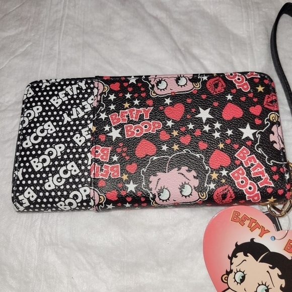 Betty Boop Wrislet New - Picture 4 of 11